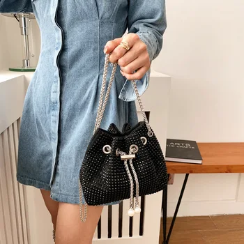 Лятна мини дамска чанта с кристали, модерна чанта-месинджър верига, украсена с диаманти 
