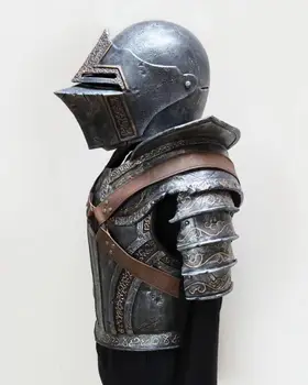 Подходящ за носене на европейския средновековен ретро рицарски броня филм Хелоуин cosplay живописна костюм