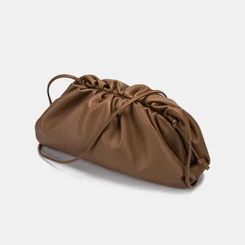 2023 Новата модерна луксозна чанта от телешка кожа, мътна чанта през рамо, мека кожена чанта за кнедлите, дамски модни чанти-клатч