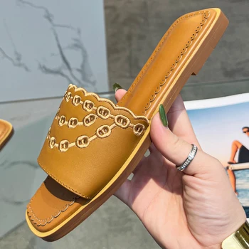 2023 Дамски чехли, летен уникален дизайн на върха, обувки на плоска подметка с квадратна глава и отворени пръсти, простота, универсална дамски обувки, безплатна доставка